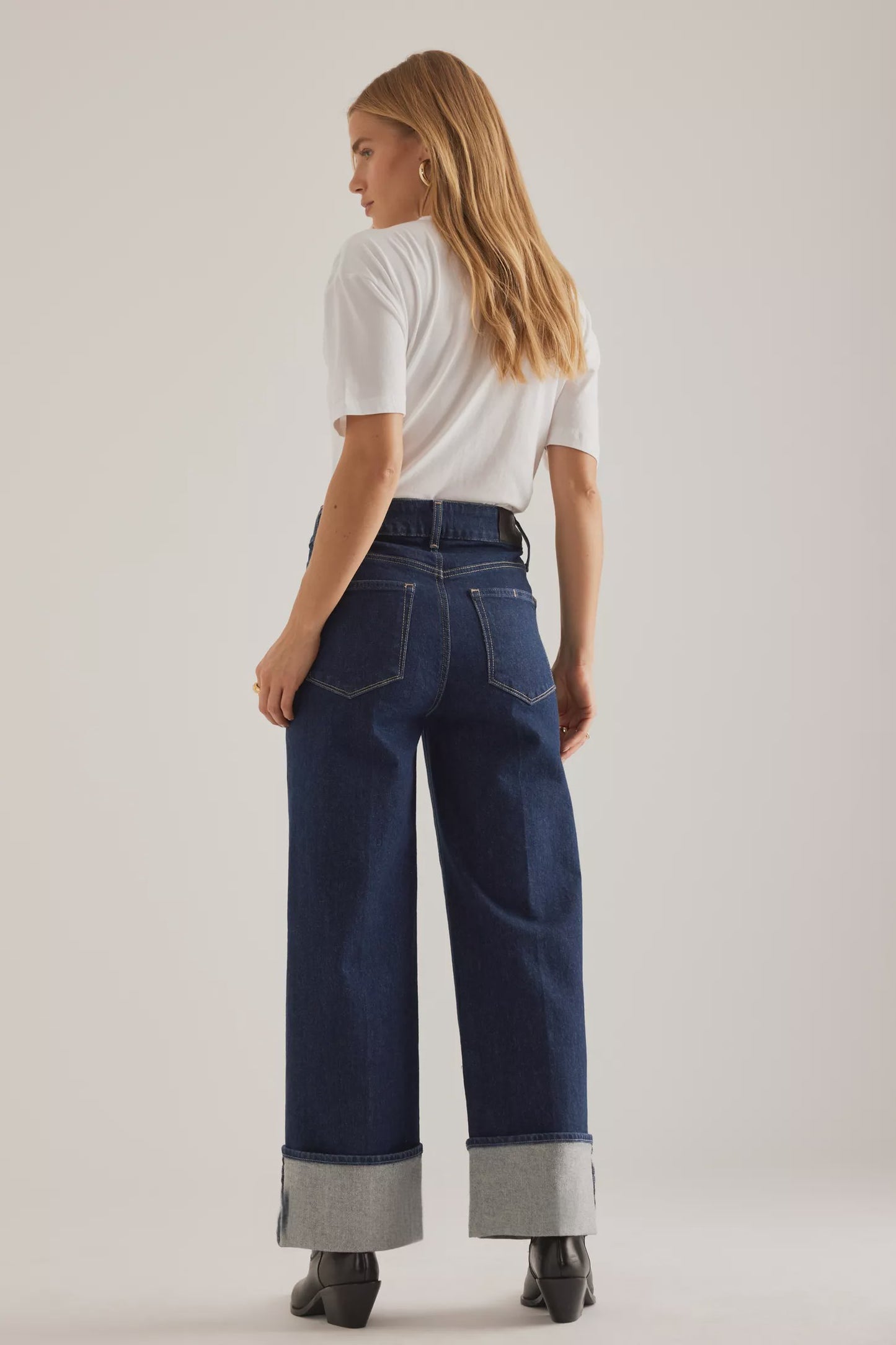 JEANS BAJO ANCHO