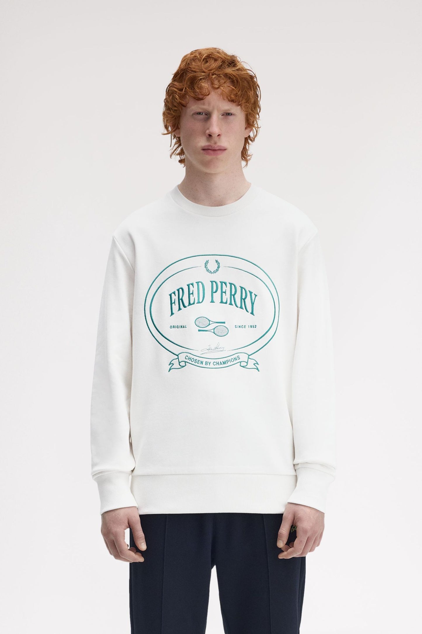 SUDADERA CHOSEN BY CHAMPIONS