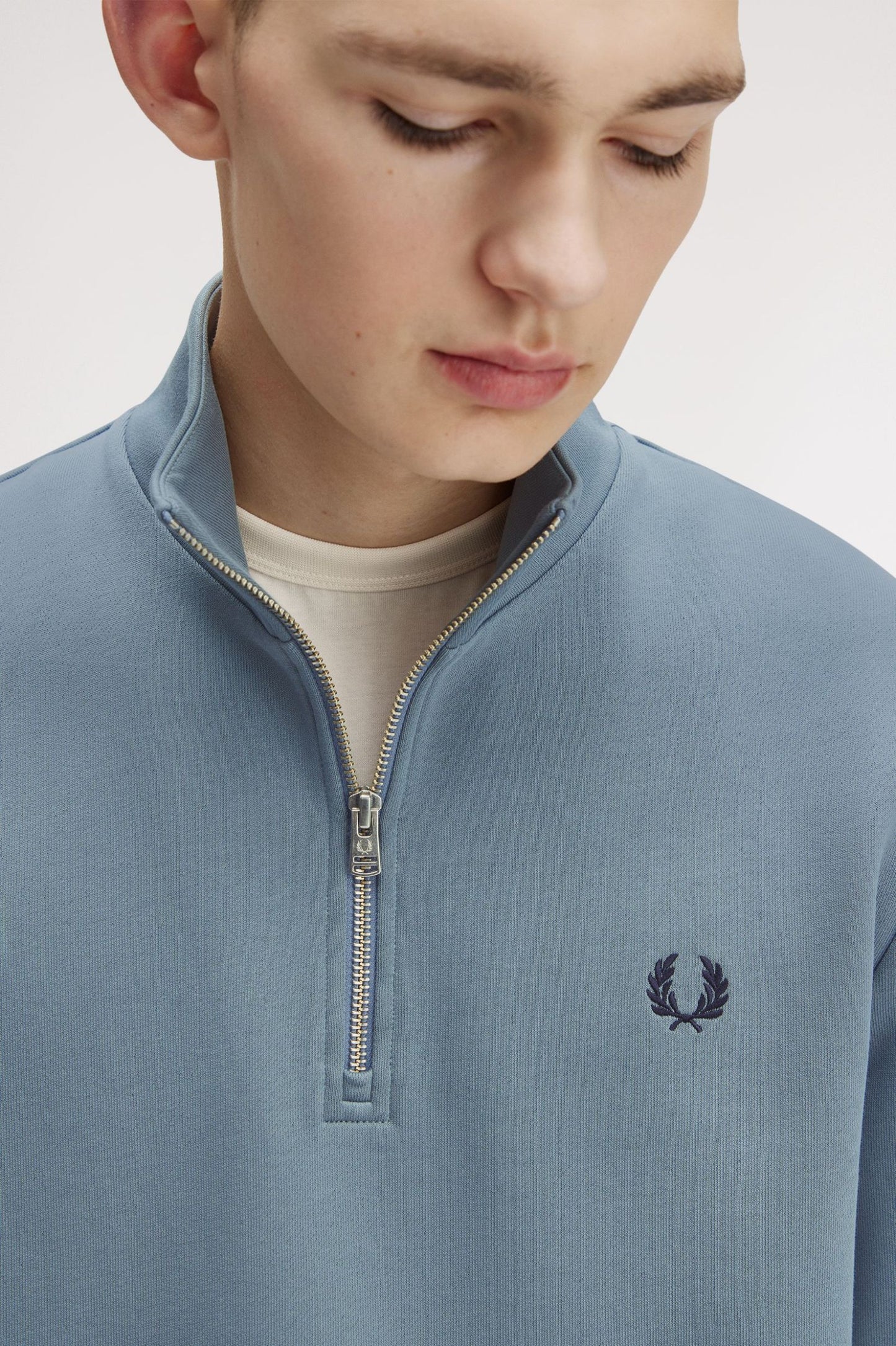 SUDADERA MEDIA CREMALLERA