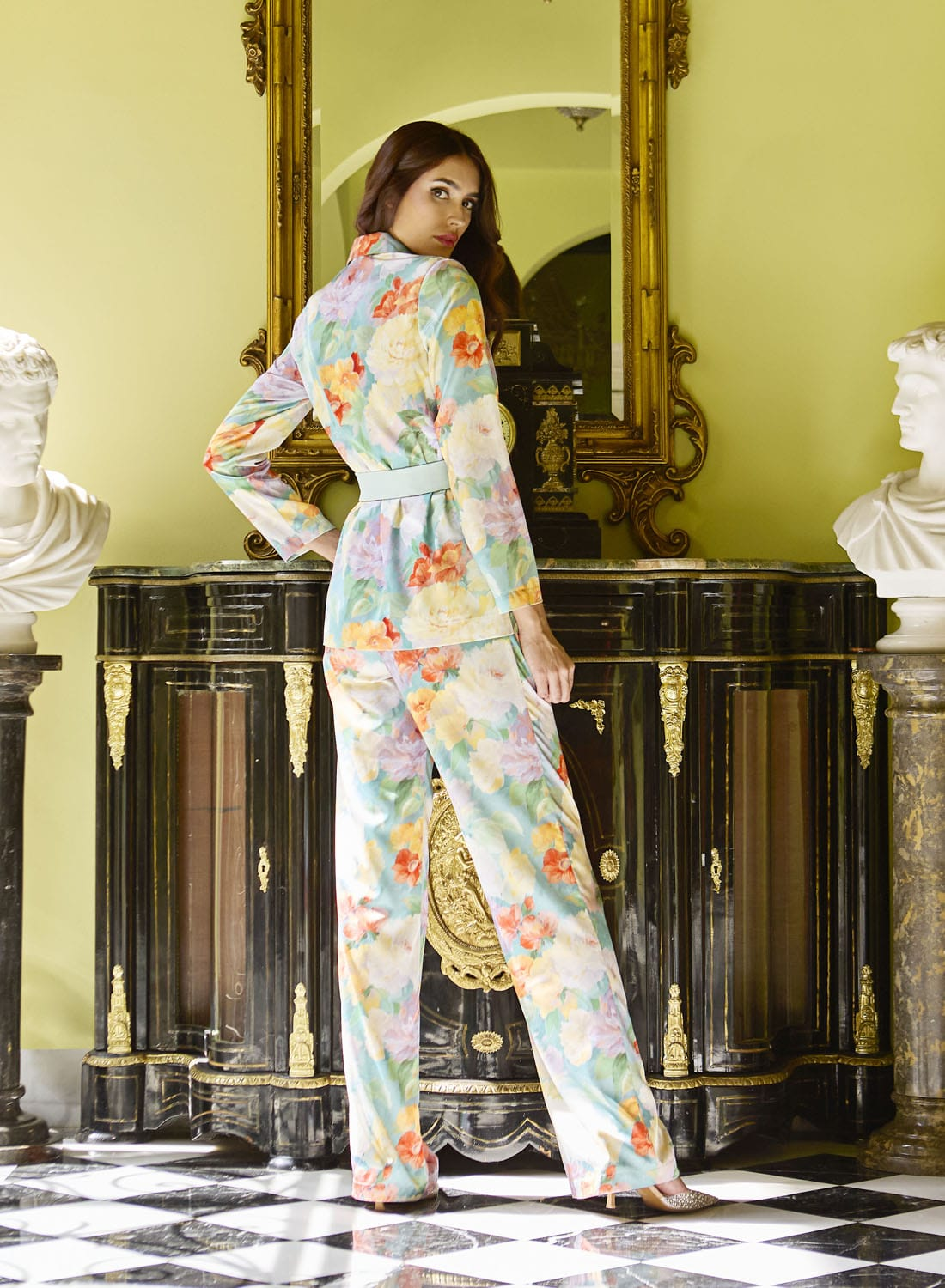 TRAJE GARDEN