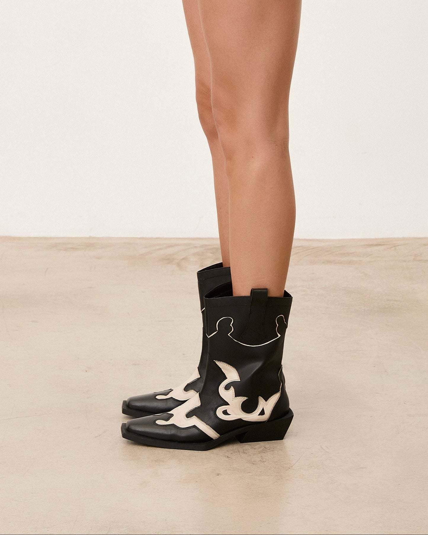 BOTA LORY WESTERN NEGRO