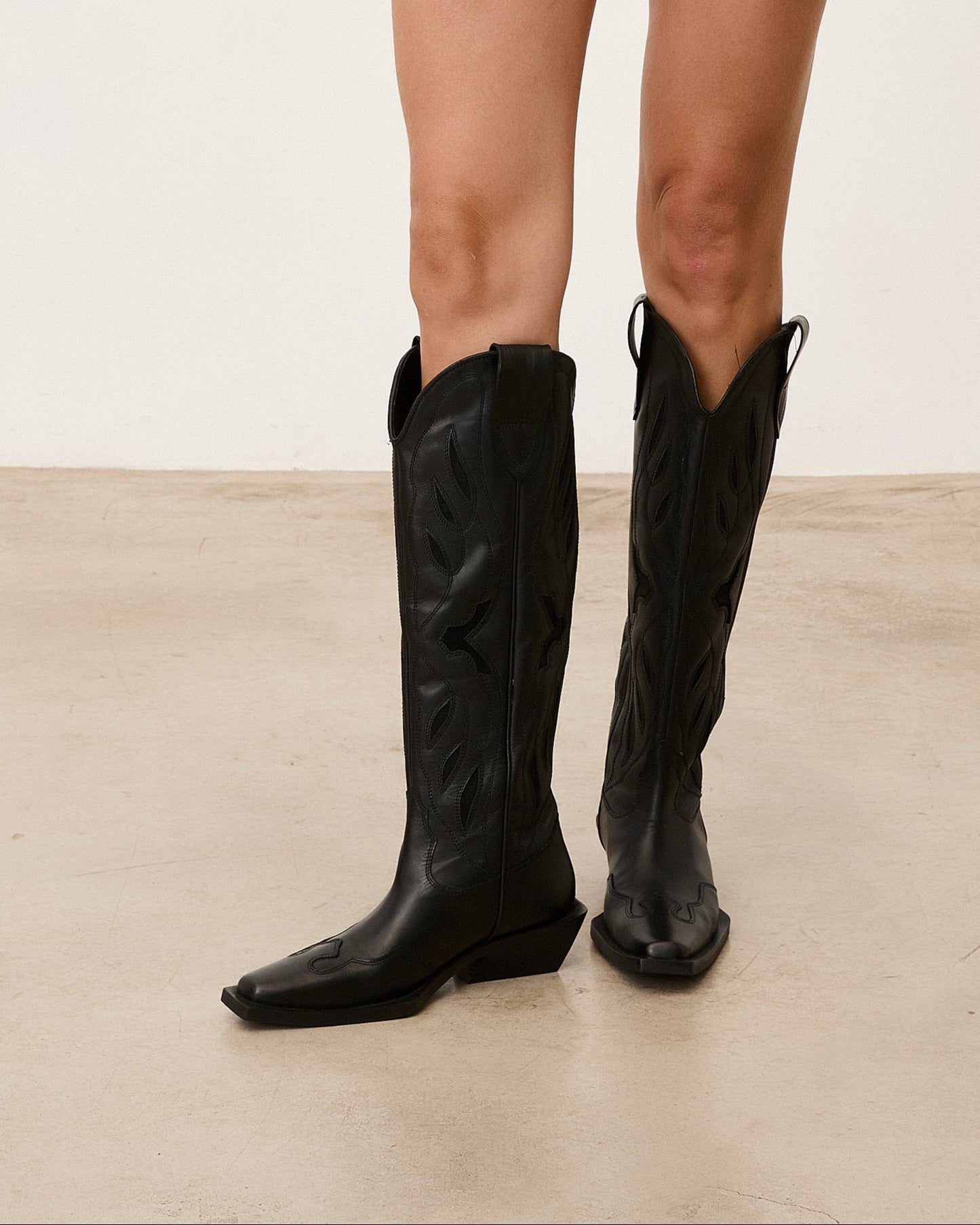 BOTA ROUGE WESTERN NEGRO