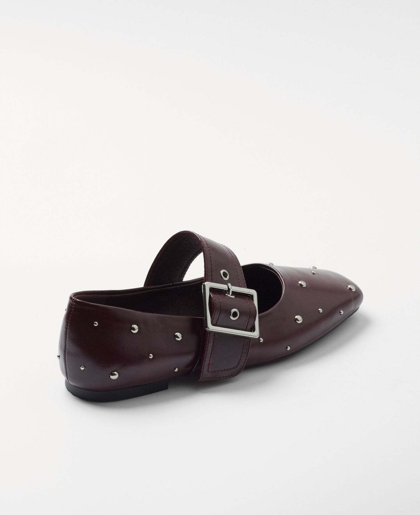 ZAPATO DOVI BURDEOS TACHAS