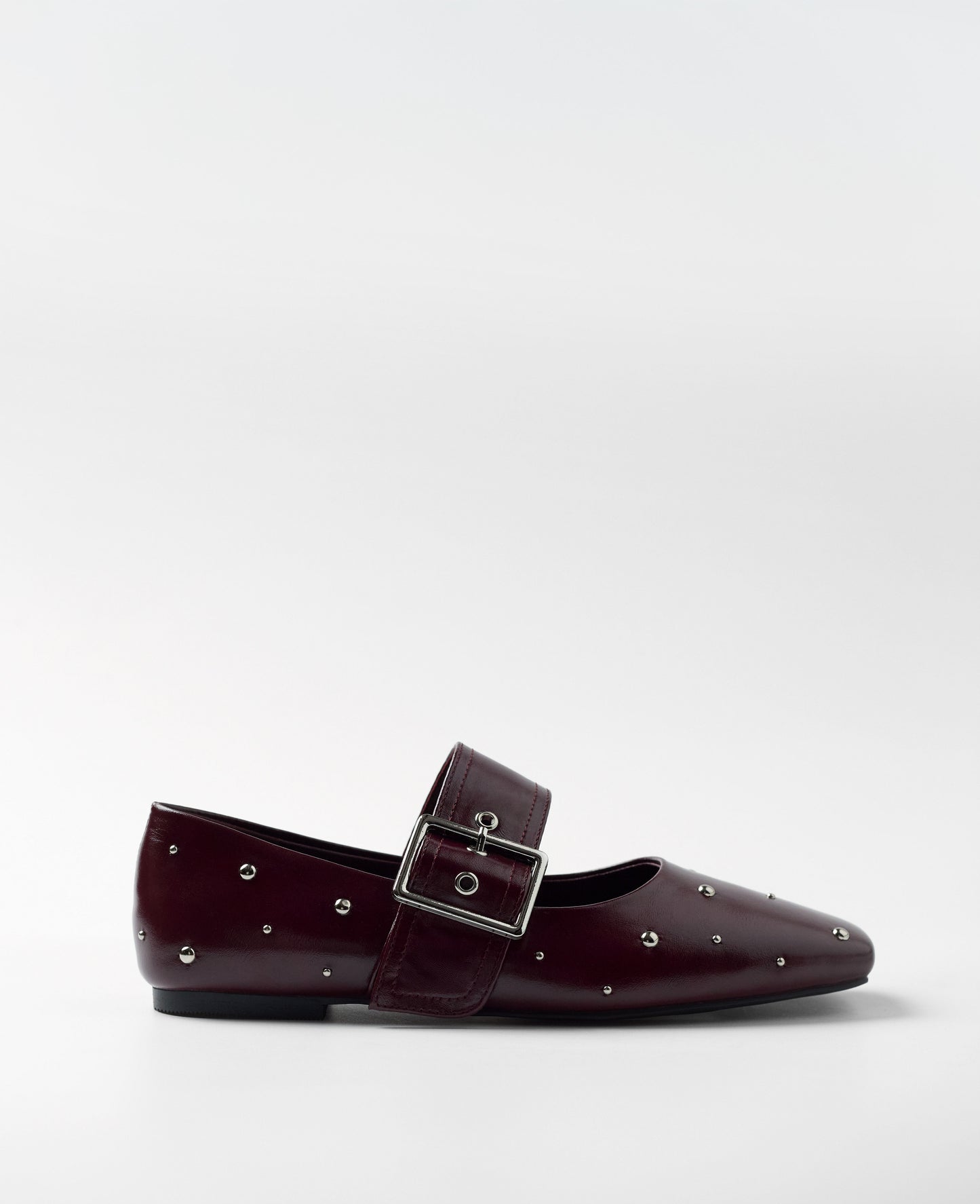 ZAPATO DOVI BURDEOS TACHAS