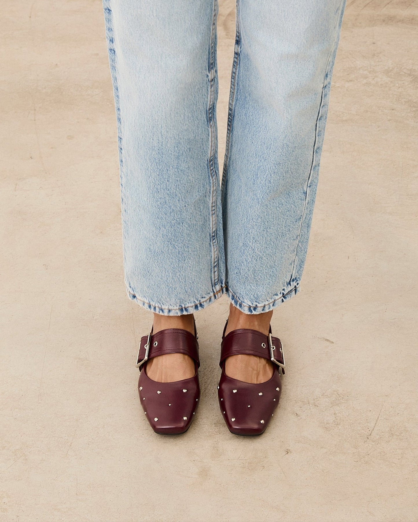 ZAPATO DOVI BURDEOS TACHAS