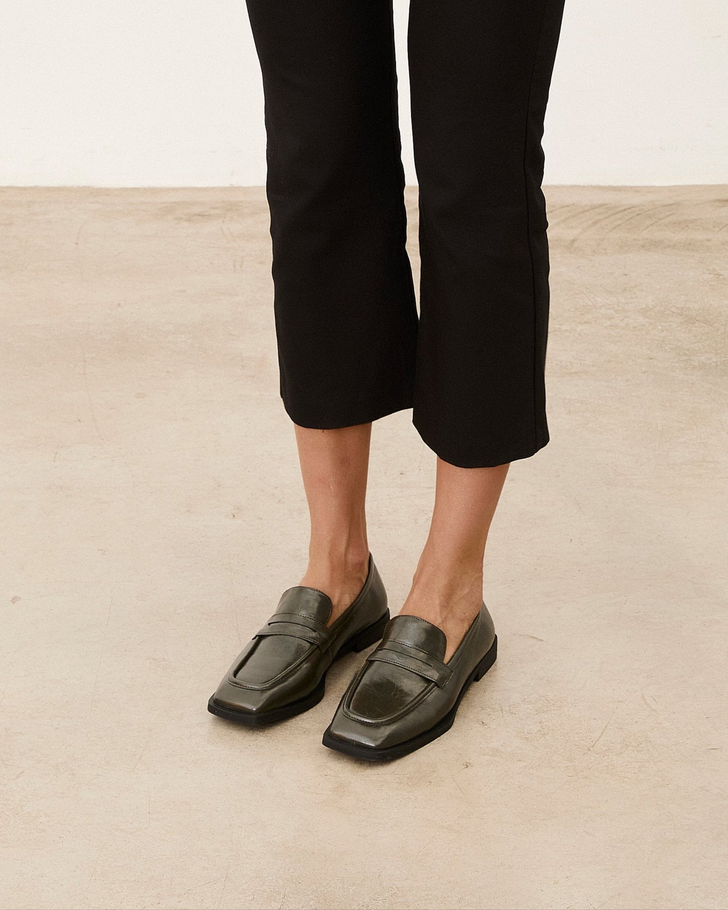 ZAPATO ROGER KAKI