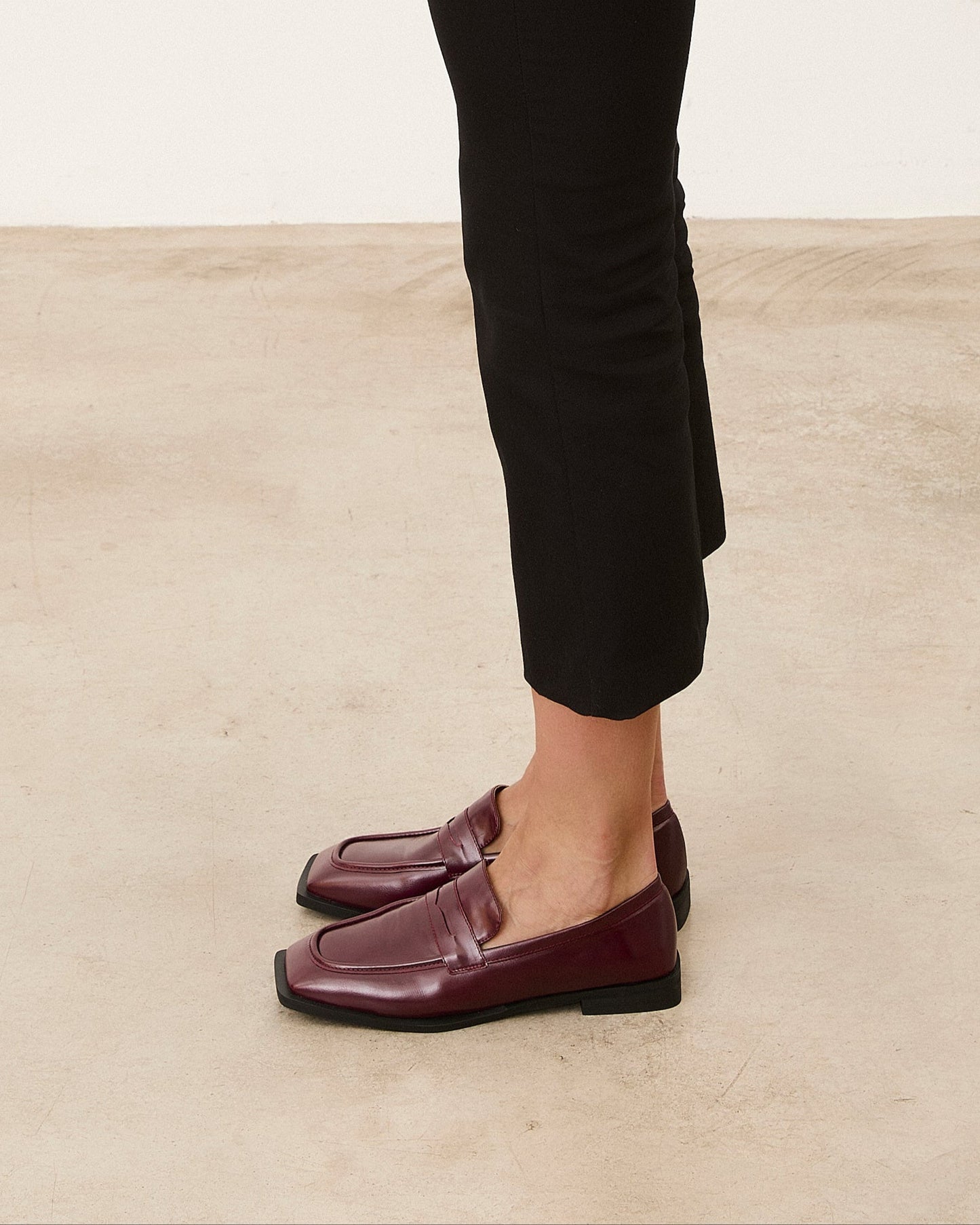 ZAPATO ROGER ROJO