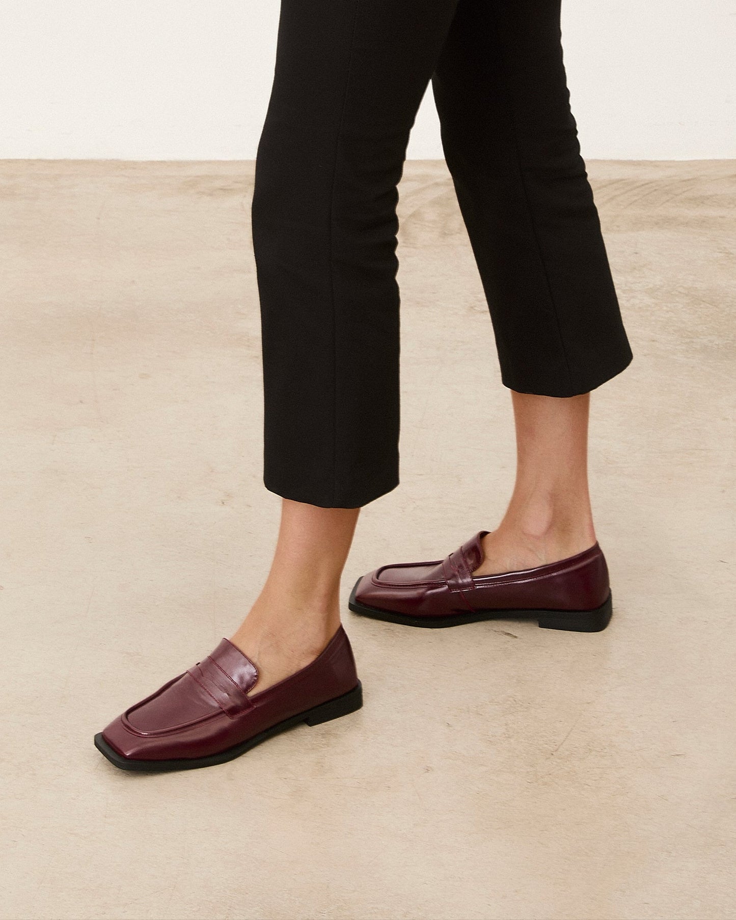 ZAPATO ROGER ROJO