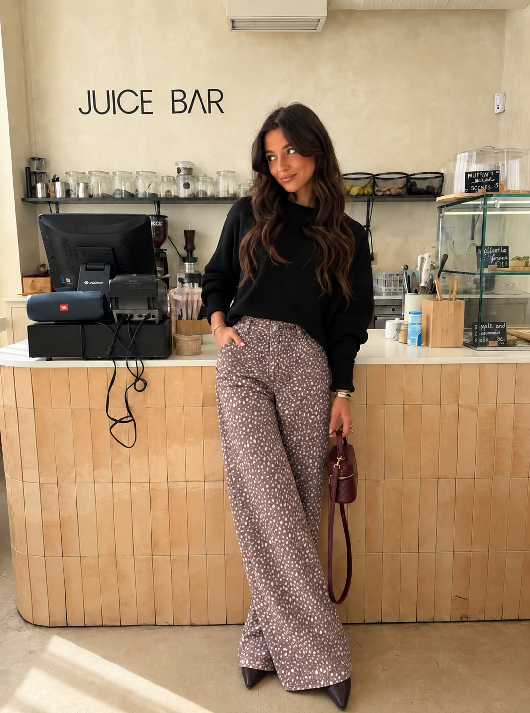JEANS WIDE LEG MANCHAS