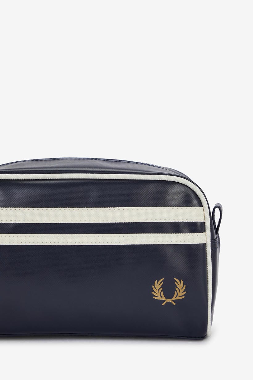 NECESSER FRED PERRY