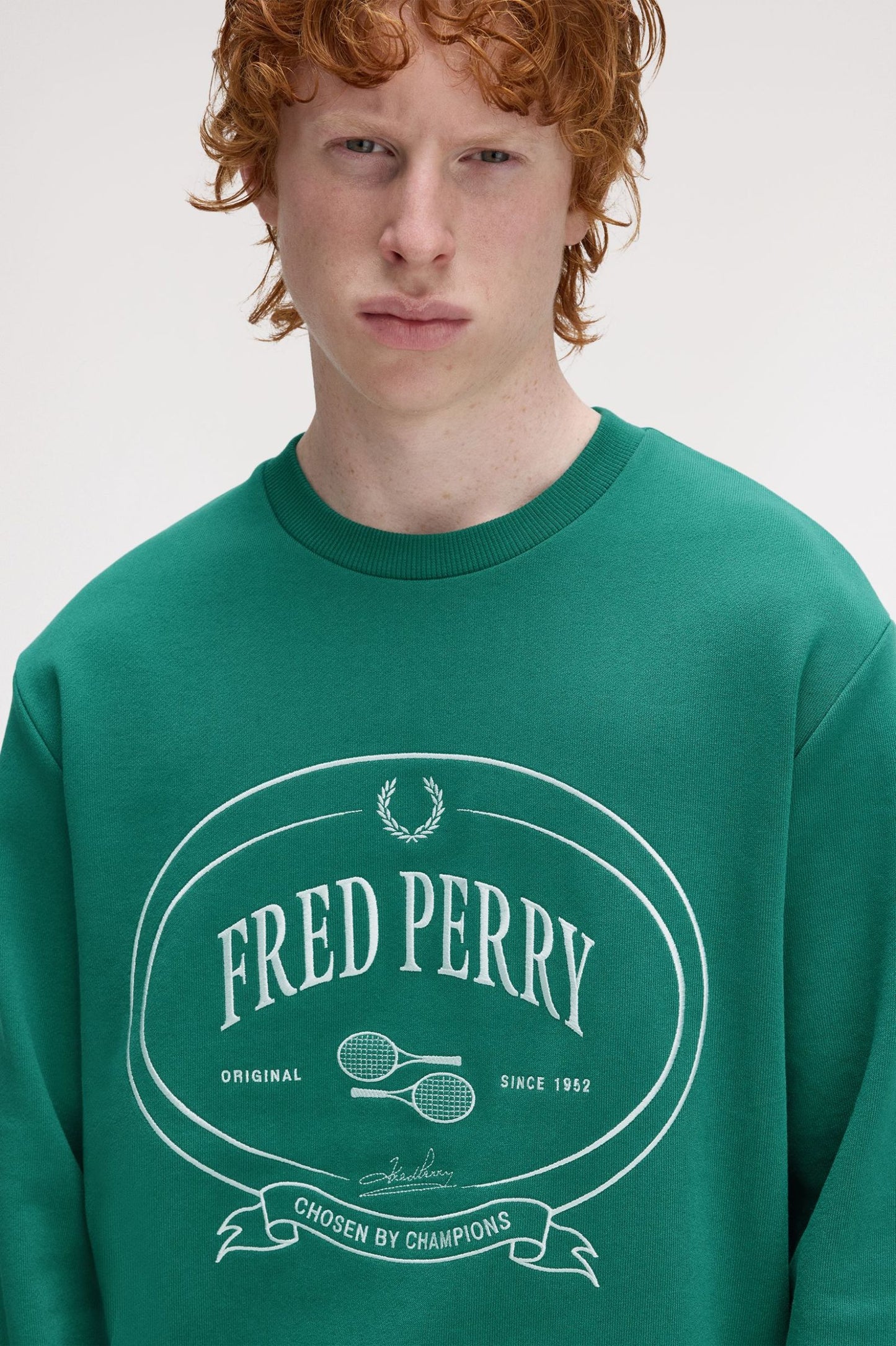 SUDADERA CHOSEN BY CHAMPIONS