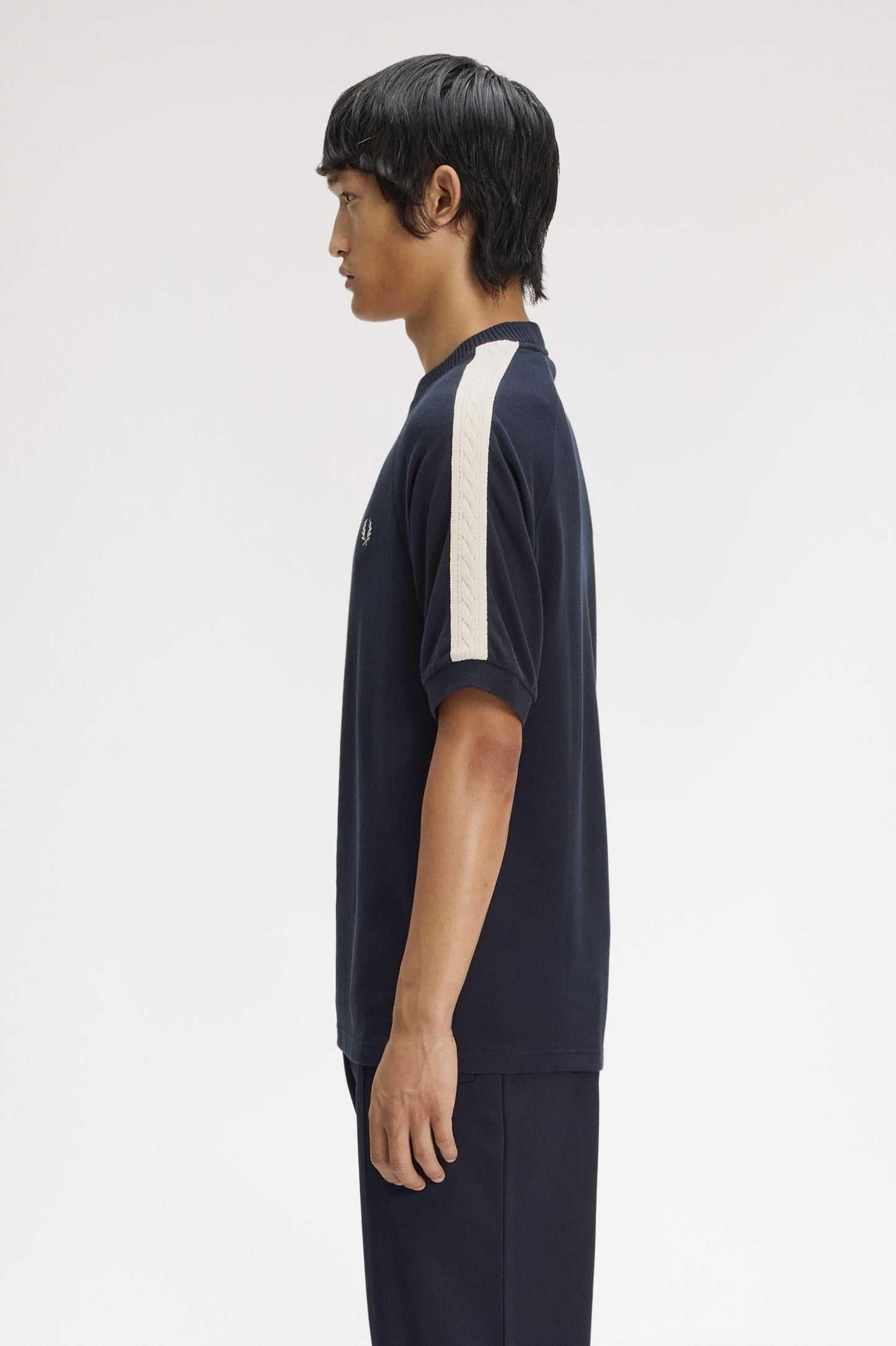 CAMISETA FRED PERRY PIQUÉ TRENZAS